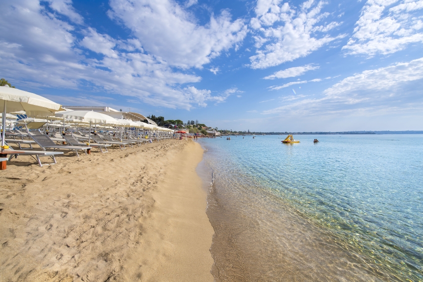 La spiaggia del Voi Arenella Resort - Resort in Sicilia per bambini La spiaggia del Voi Arenella Resort - Resort in Sicilia per bambini
